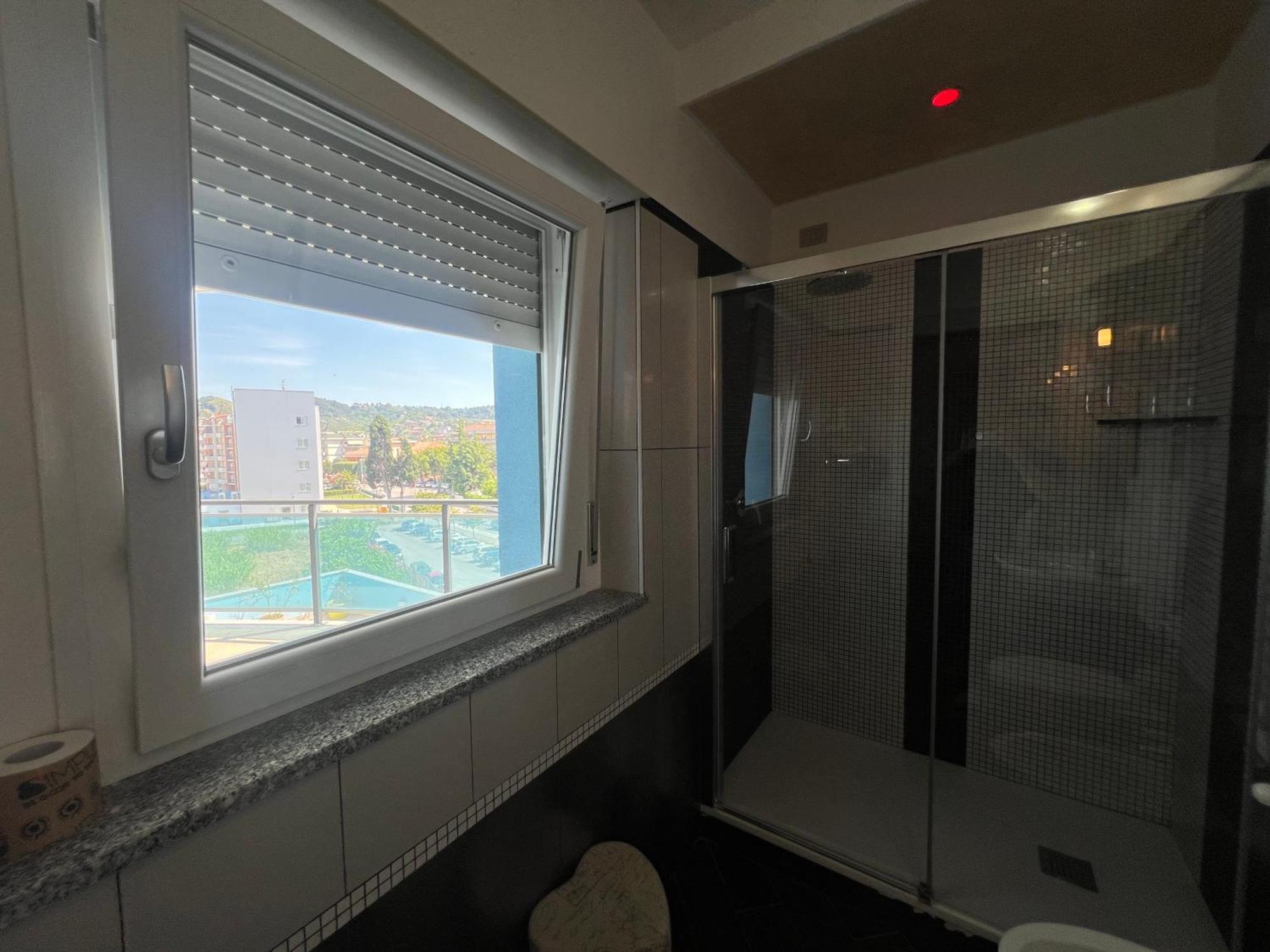 B&B Palazzo Del Toro Montesilvano Bagian luar foto